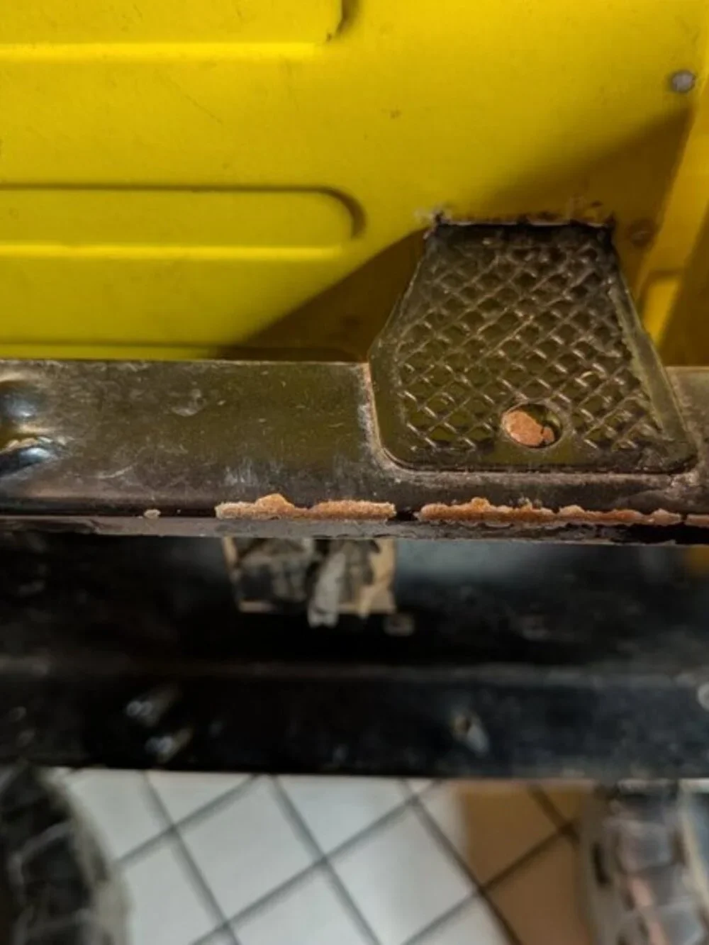 Vintage 1986 Remco Earthmover Dump Truck Pressed Steel Euclid Style Yellow